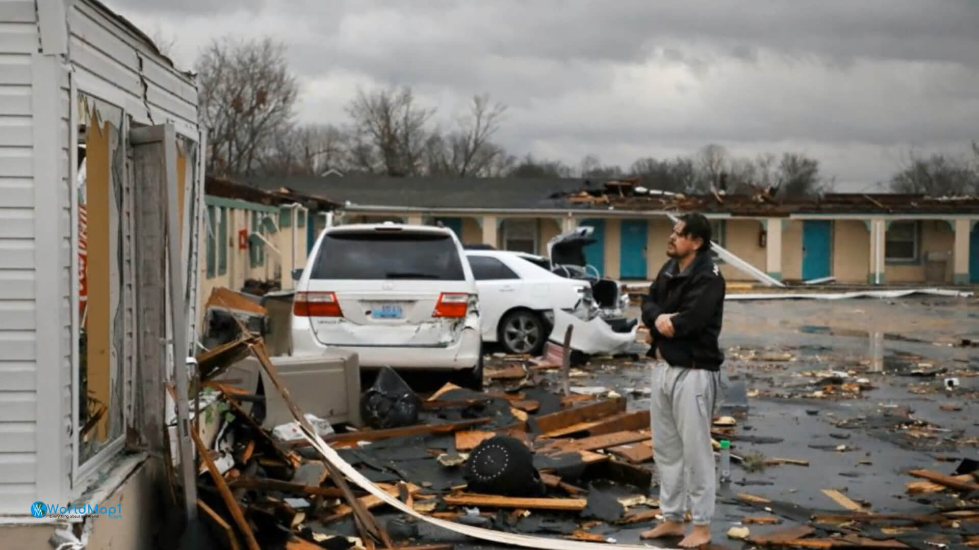 Tornado Damage in Mayfield3